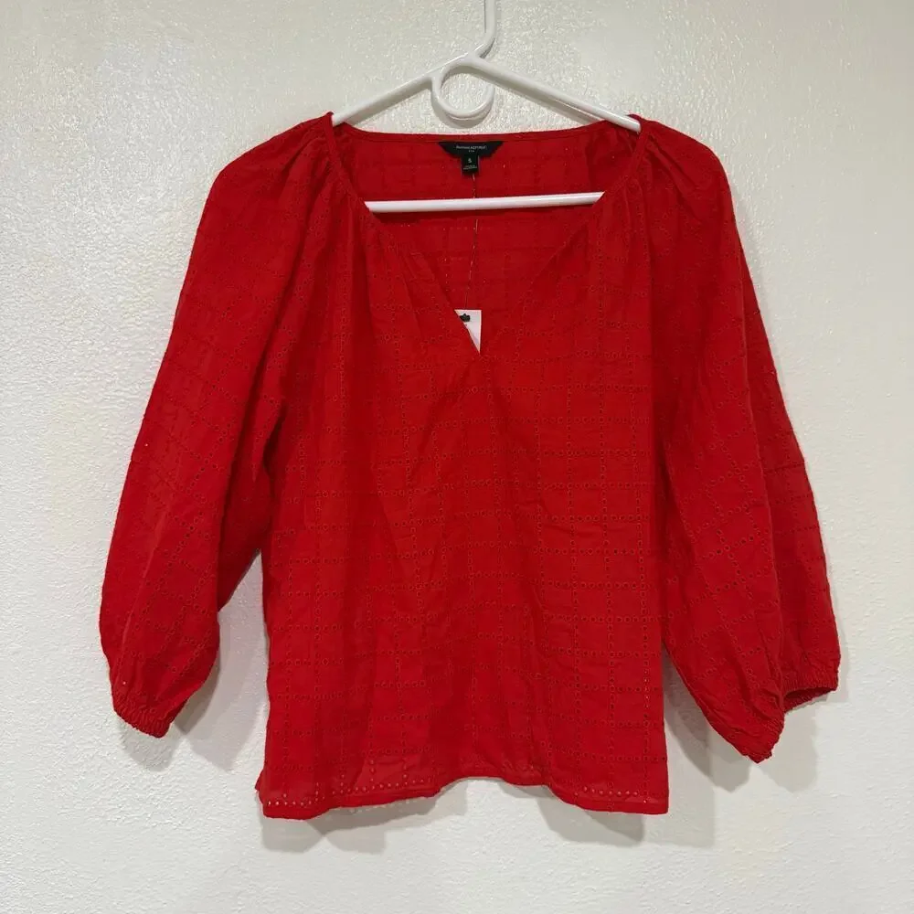 NWT Banana Republic Lantern Sleeve Eyelet Blouse Top Red Boho Trendy Size Small